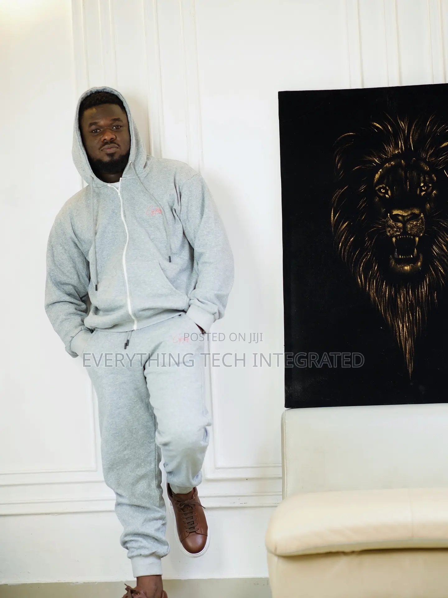 City King Zipped Hoodie With Joggers Pant