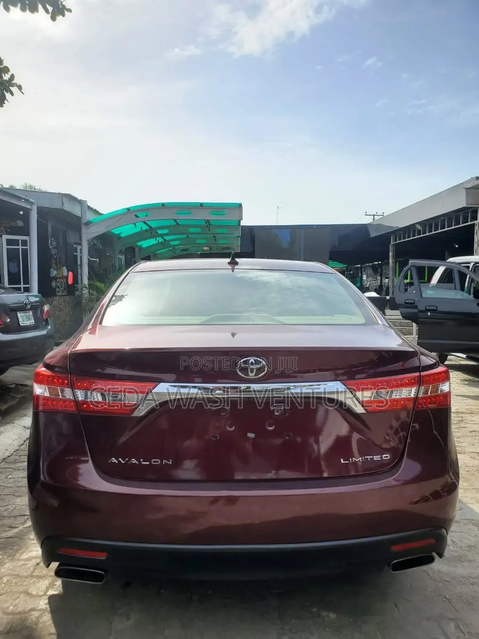 Toyota Avalon Limited 4dr Sedan (3.5L 6cyl 6A) 2014 Red