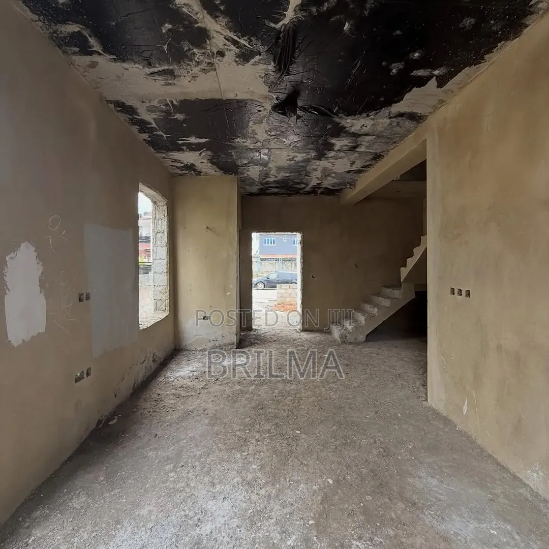 3bdrm Duplex in Kubwa for sale