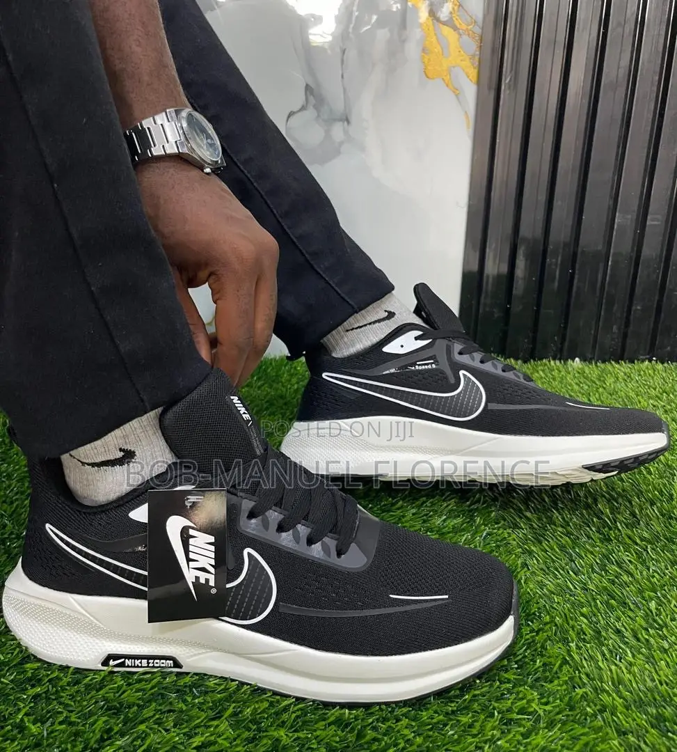 Nike Sport Sneakers/Trainers
