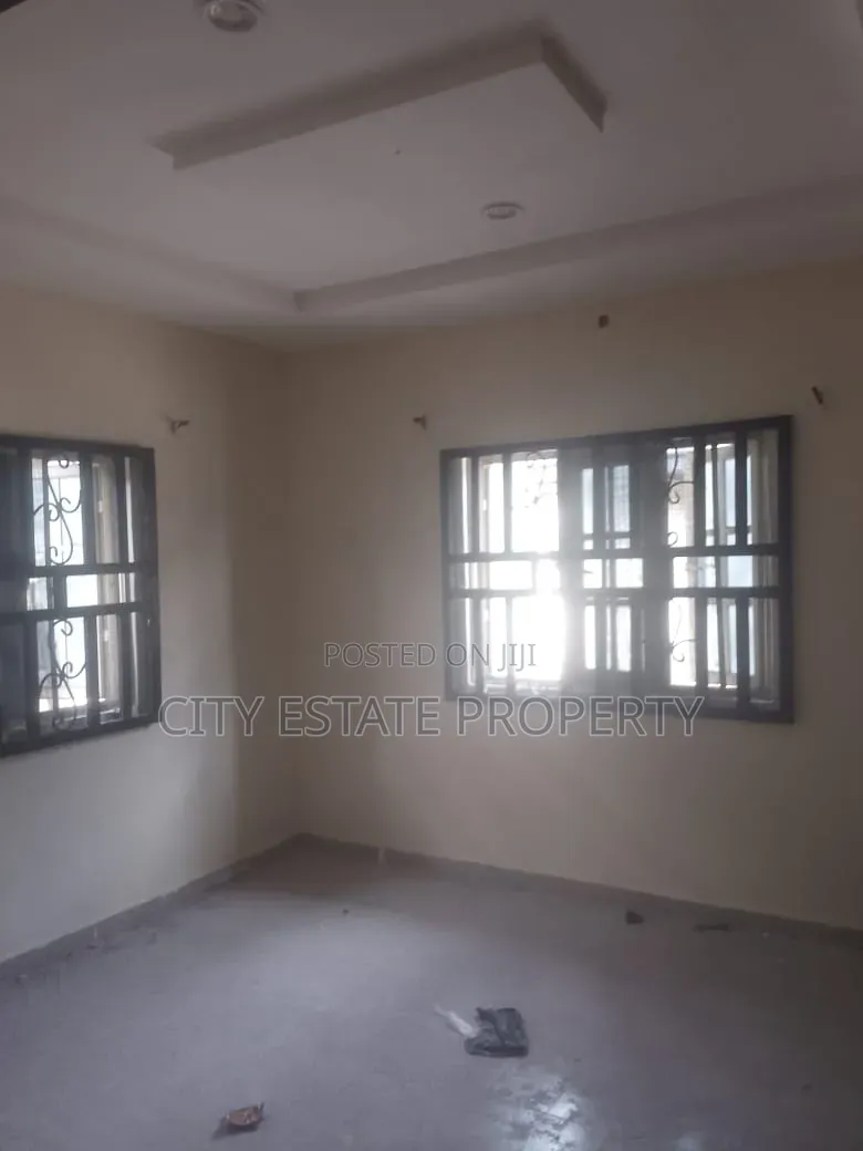 2bdrm Block of Flats in Redeem Estate, Rukpokwu for rent