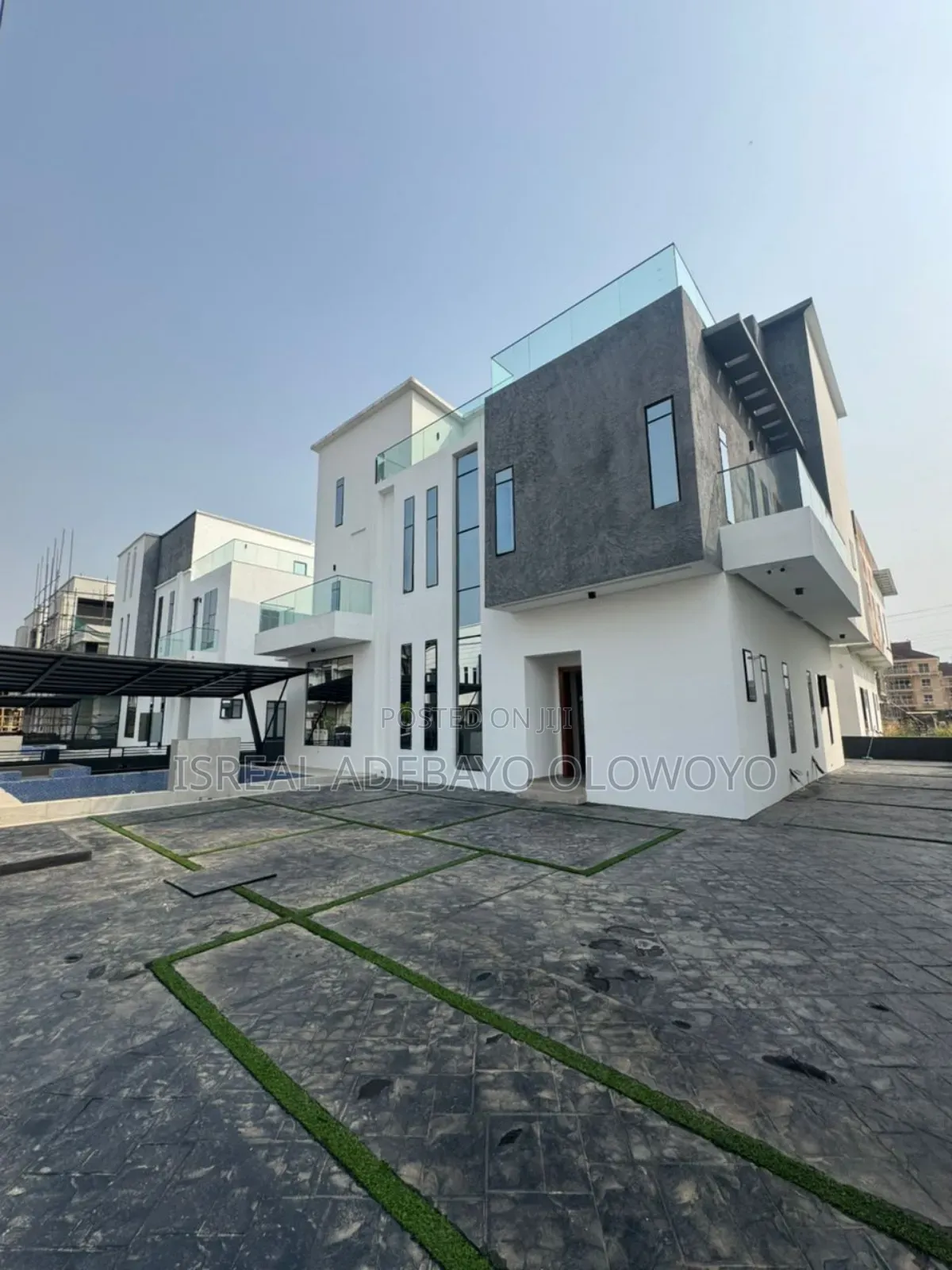 5bdrm Duplex in Lekki Phase 1 for sale