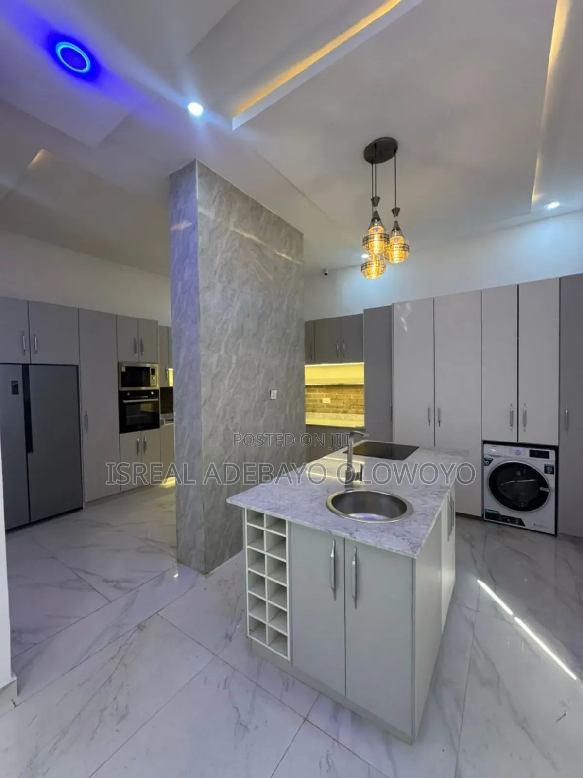 5bdrm Duplex in Lekki Phase 1 for sale