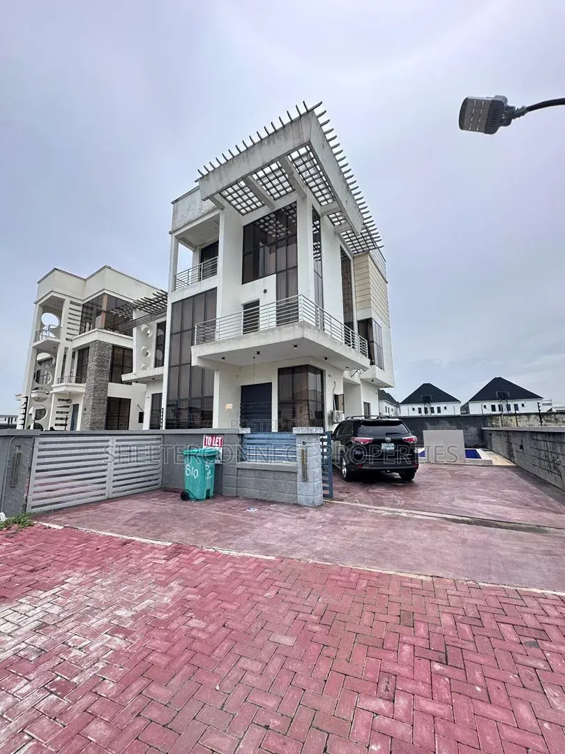4bdrm Duplex in Lekki Expressway for rent