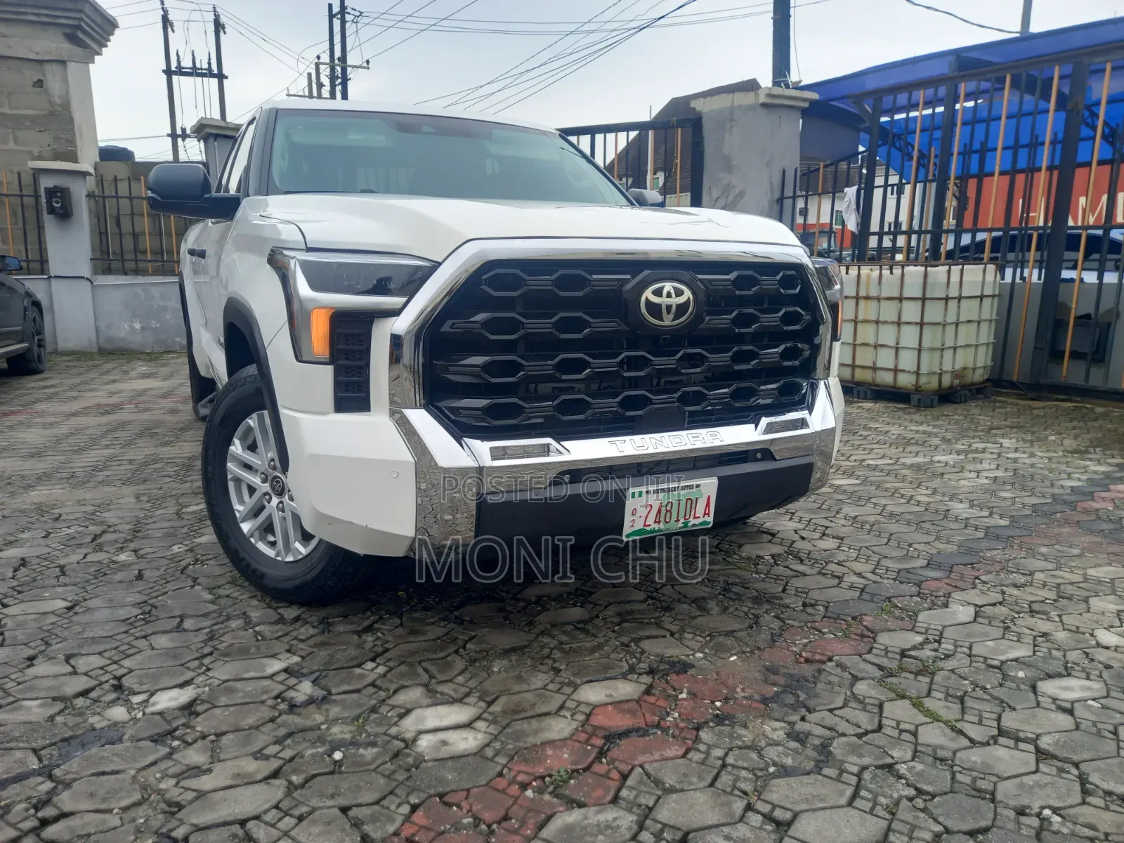 Toyota Tundra 2022 White