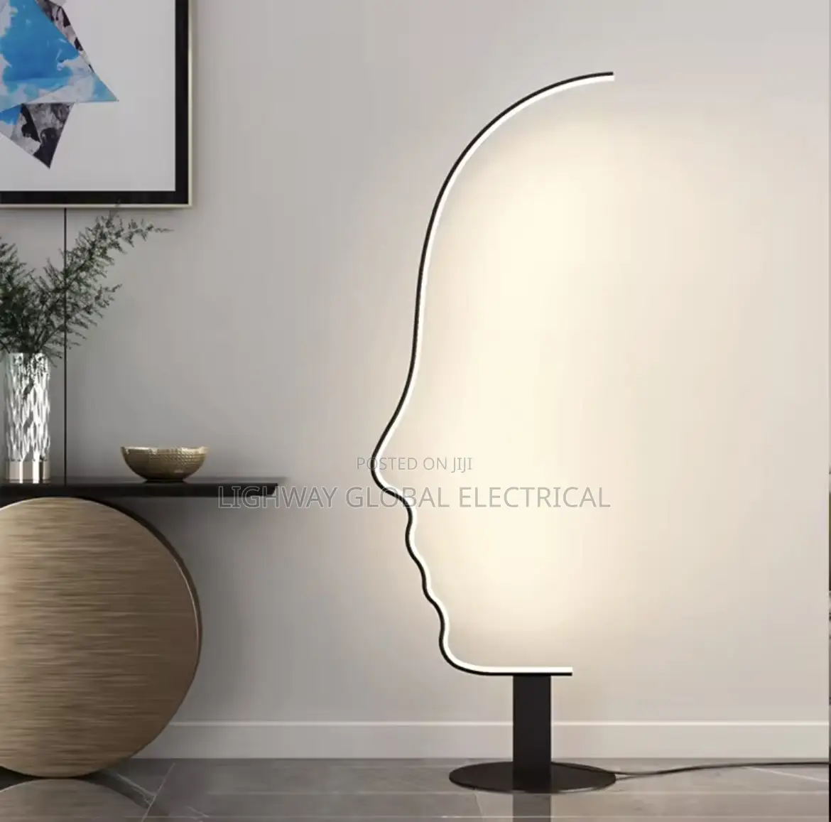 Creative Personality Alluminium Indoor Decorative Face Floor Lamp