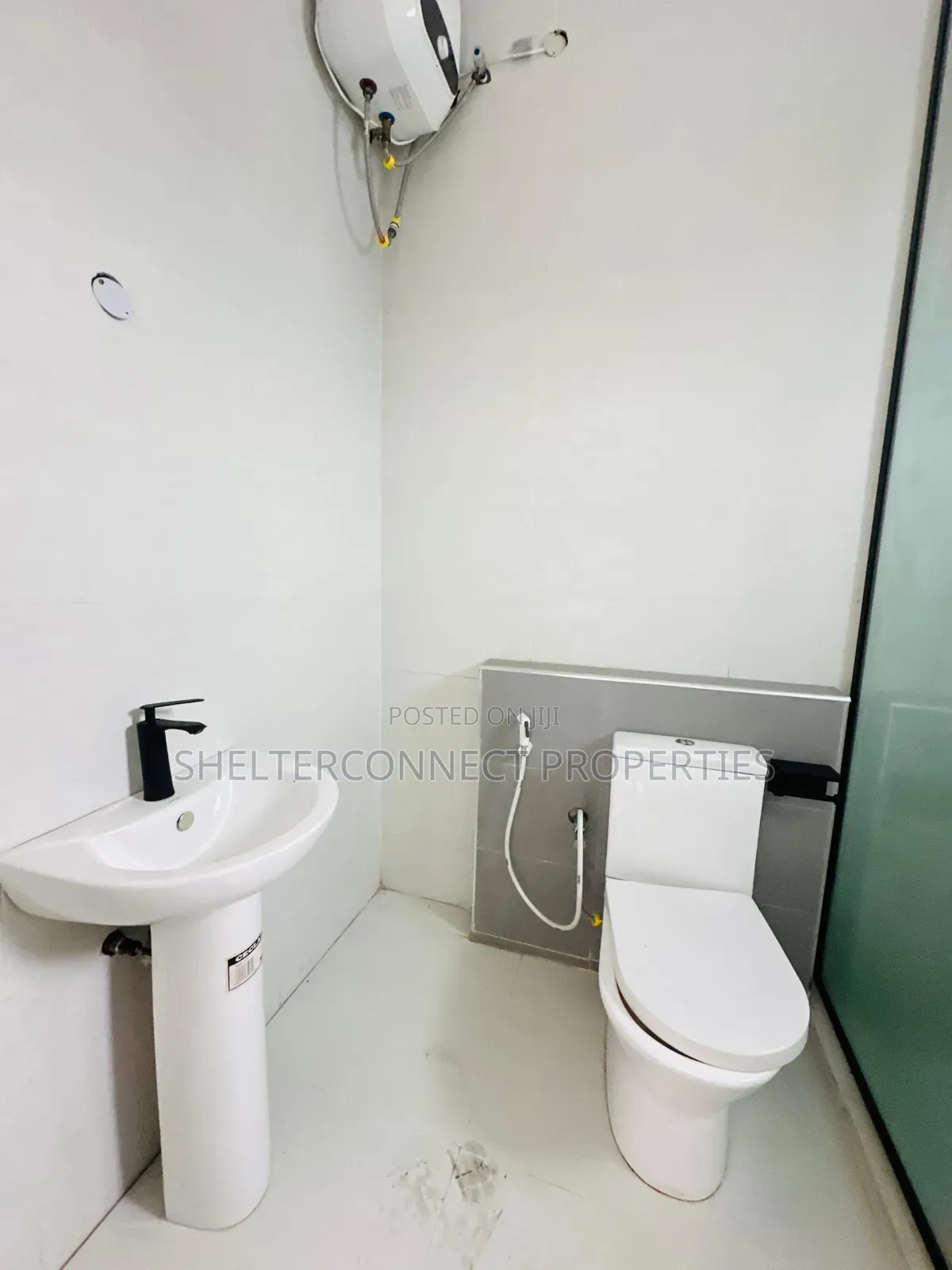 4bdrm Duplex in Lekki Expressway for rent