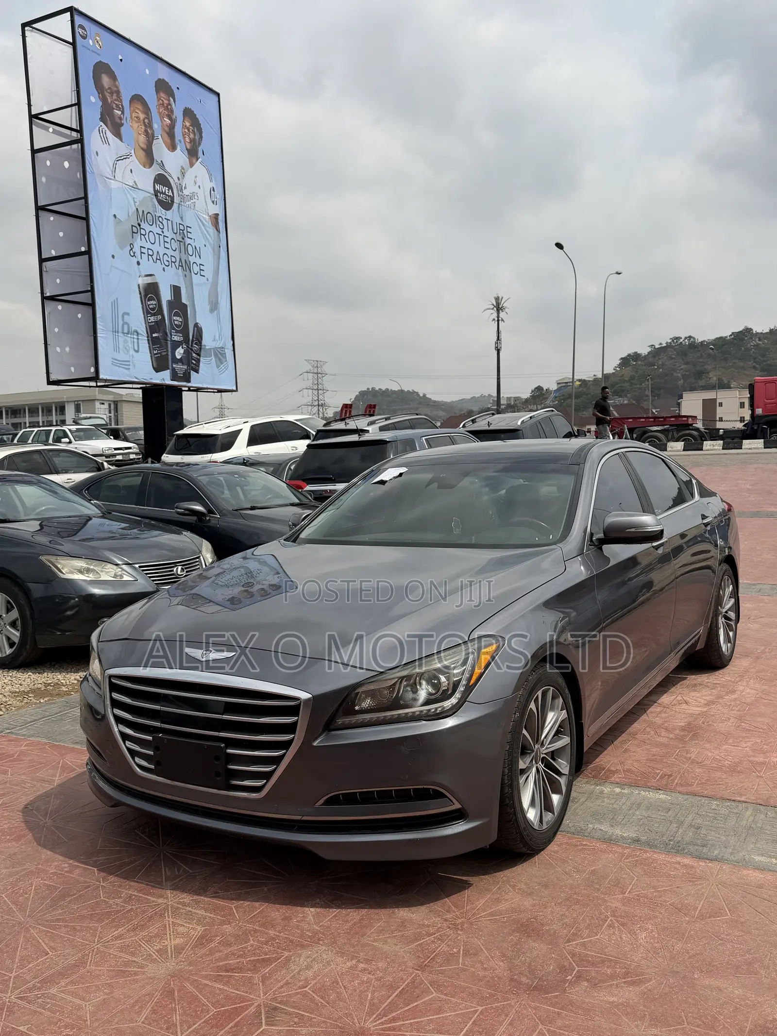 Hyundai Genesis 5.0 RWD 2016 Gray