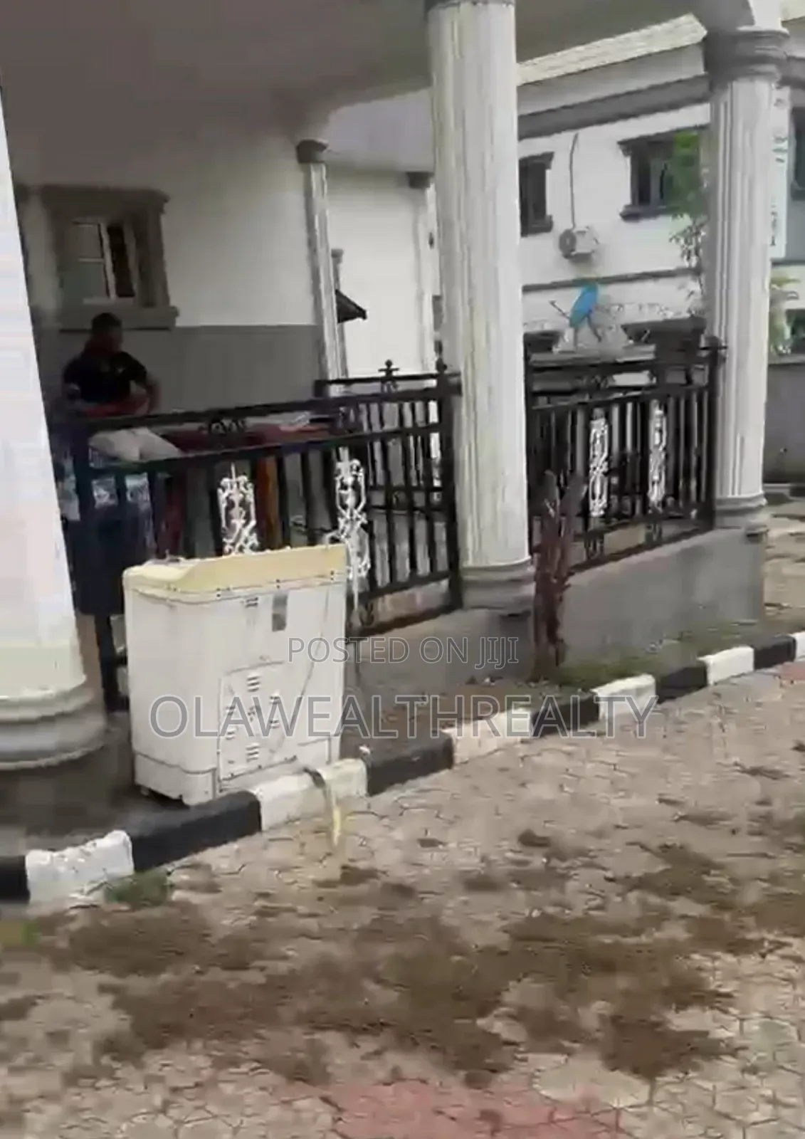 4bdrm Duplex in Gwarinpa for rent