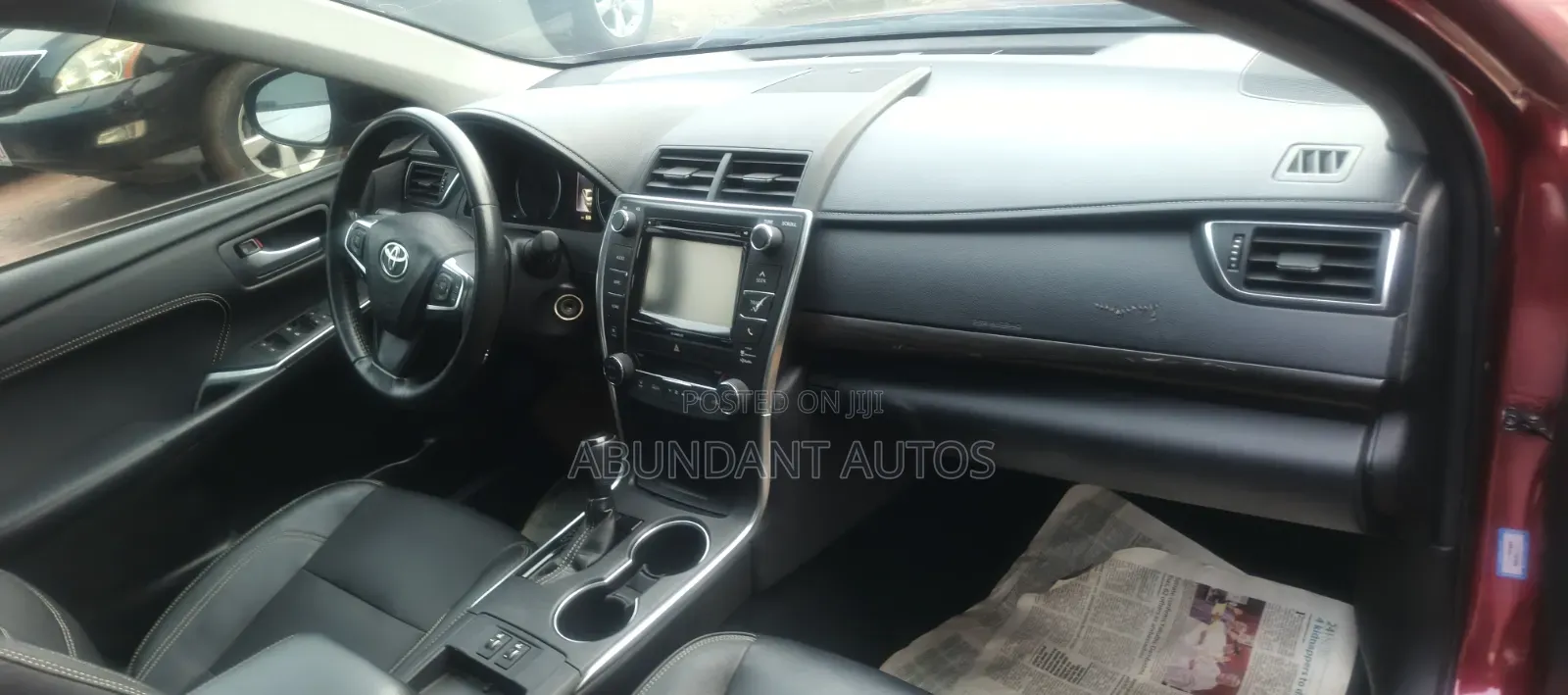 Toyota Camry LE 4dr Sedan (2.5L 4cyl 6A) 2017 Red