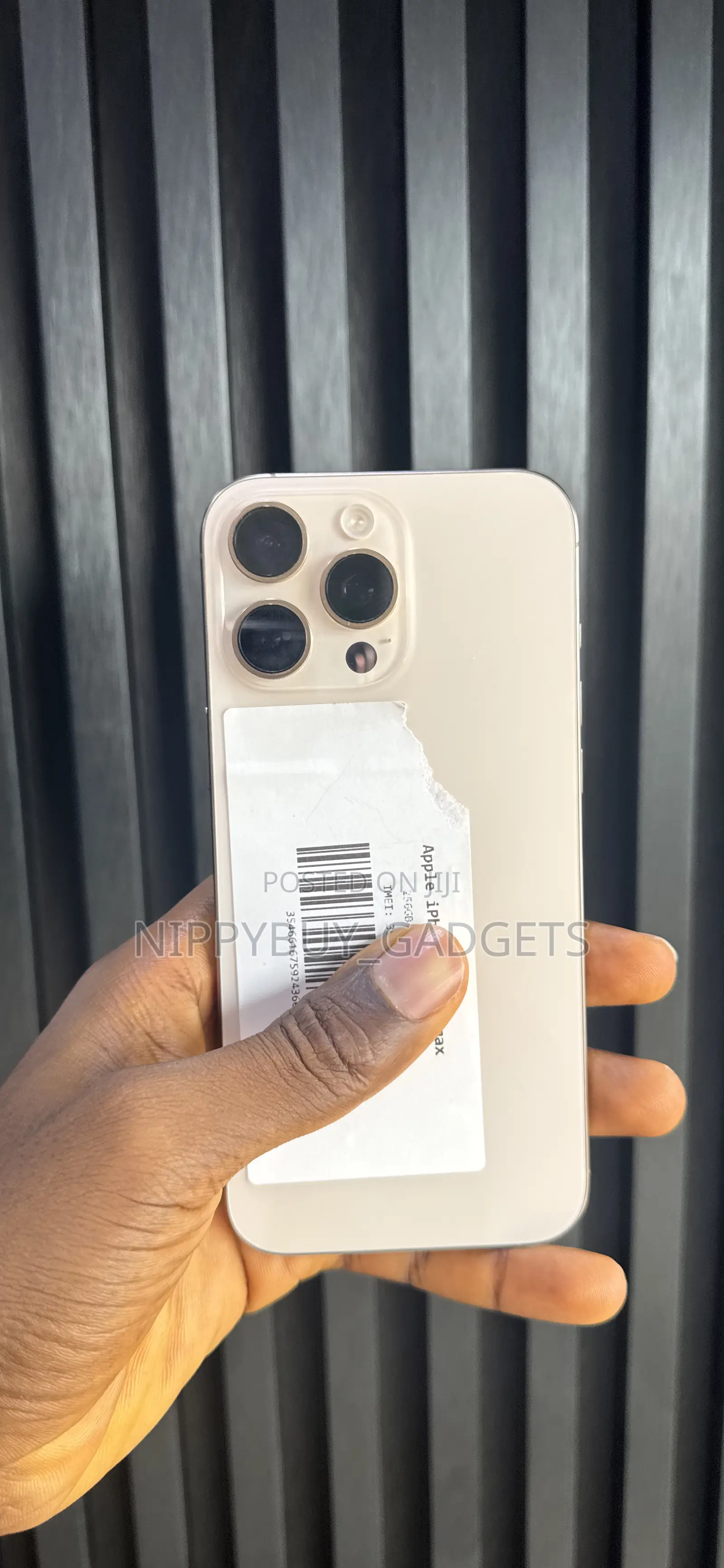 Apple iPhone 16 Pro Max 256 GB Gold