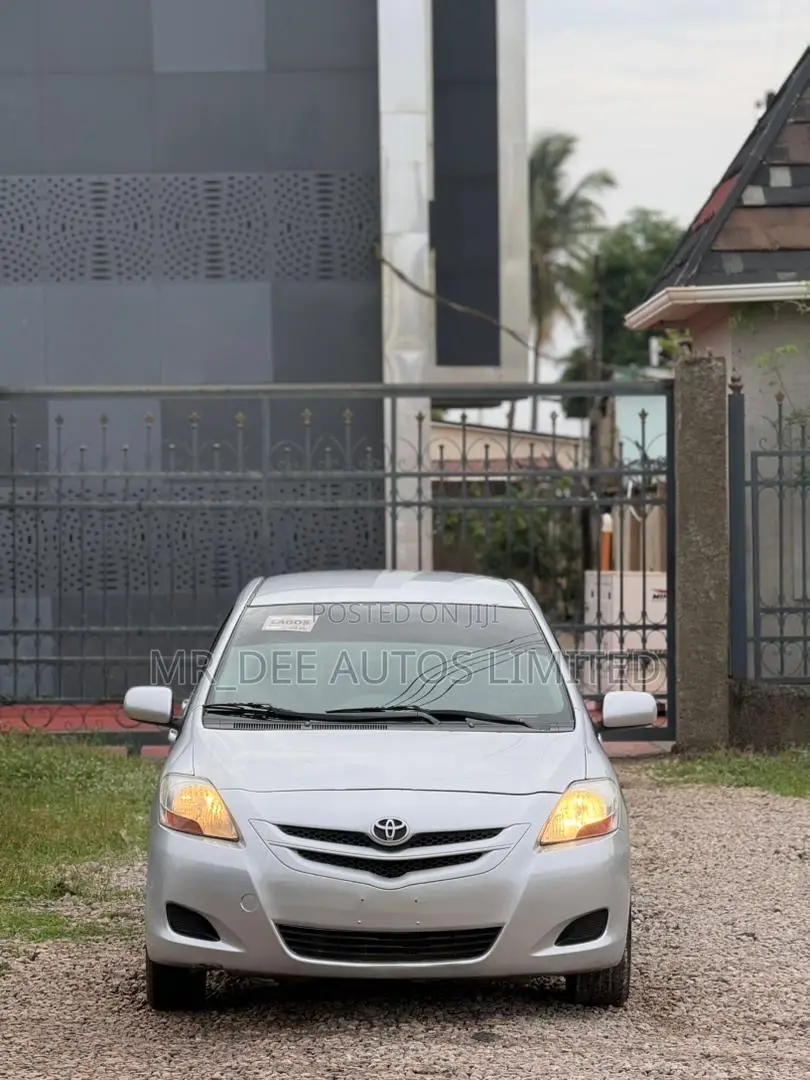 Toyota Yaris 2007 Silver