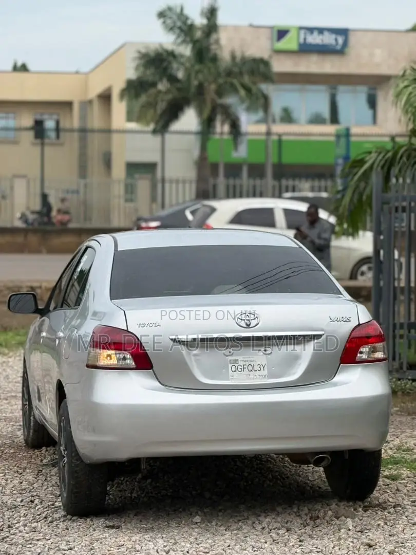 Toyota Yaris 2007 Silver