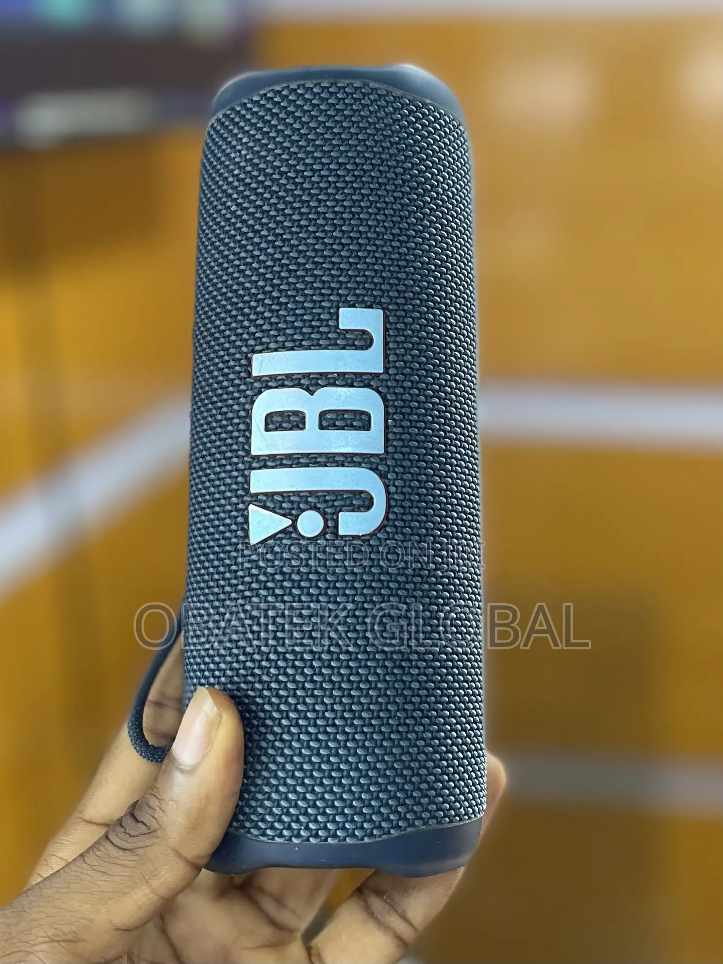 Flip 6 JBL Speaker