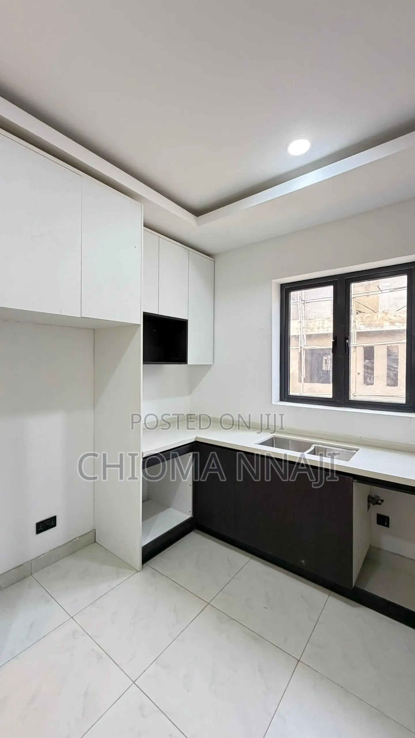 4bdrm Duplex in Lekki Phase 1 for sale