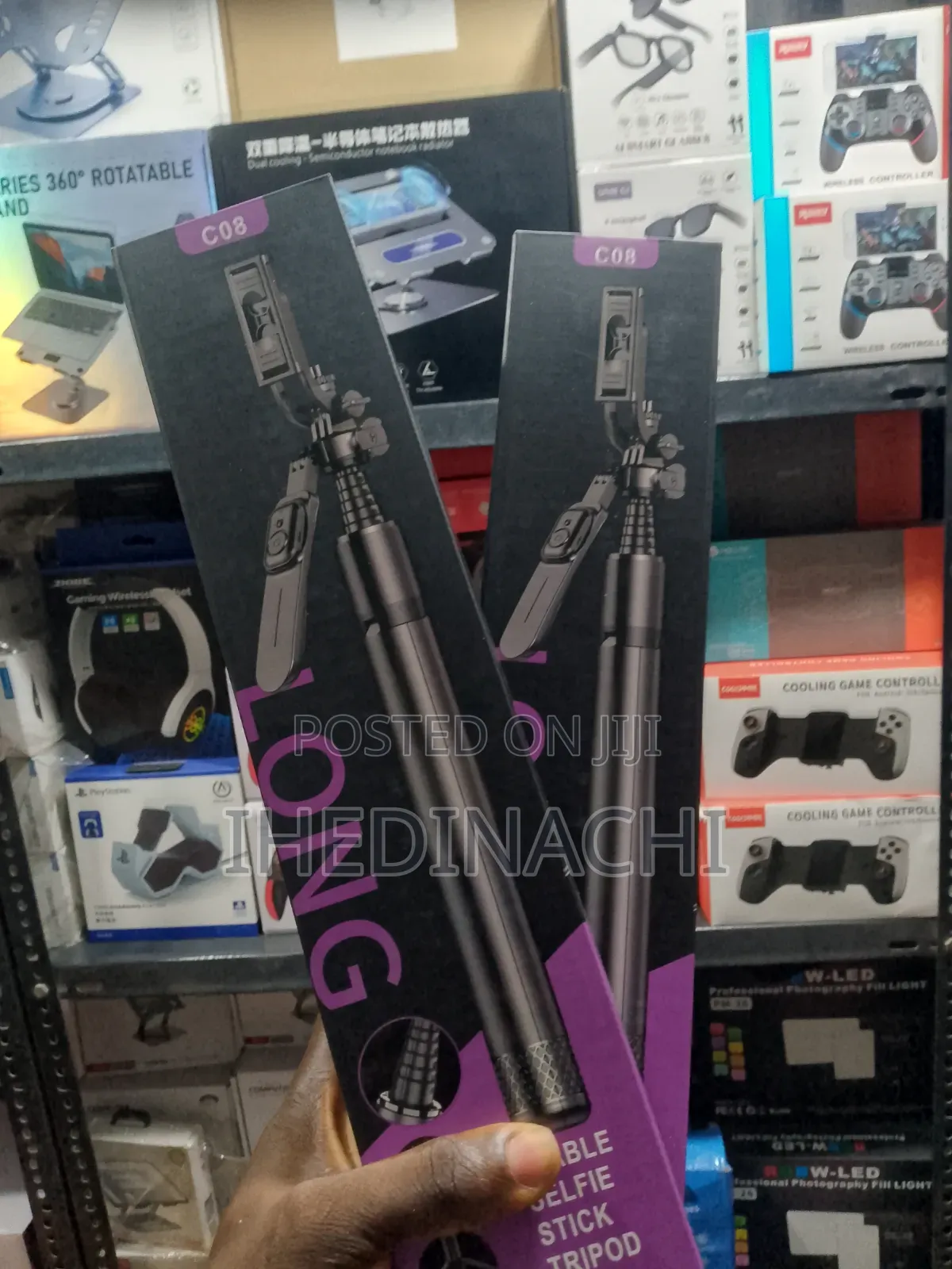 C08 Stable Selfie Stick Tripod With Light