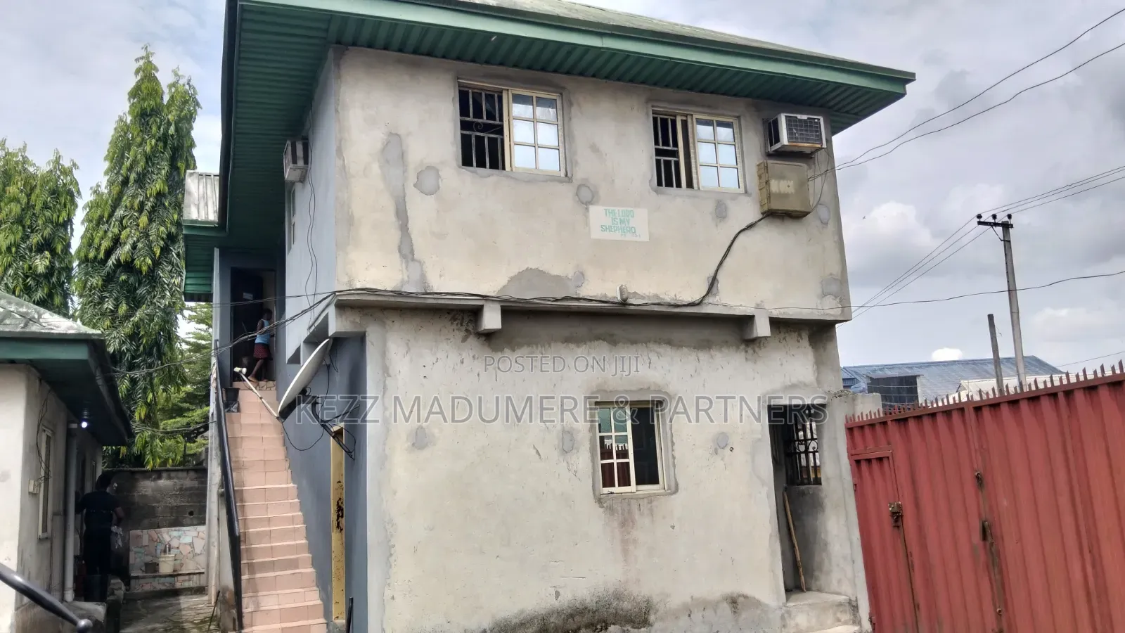 6bdrm Block of Flats in Elelenwo Port for sale