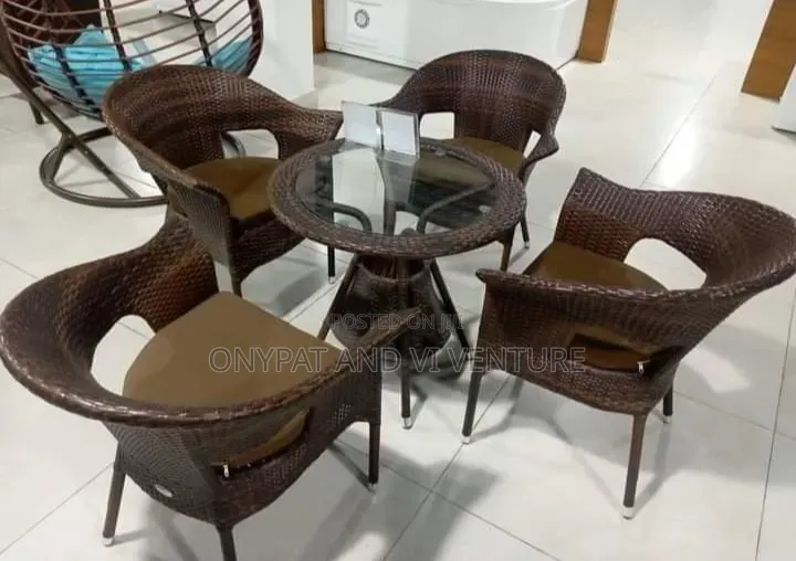Quality Outdoor Indoor Rattan Table and Chairs