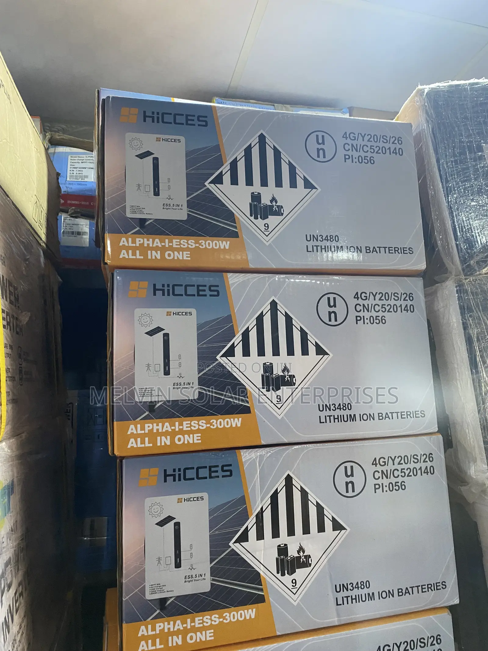 1kwh 300watts Output Hicess Solar Generator Available in Store Now