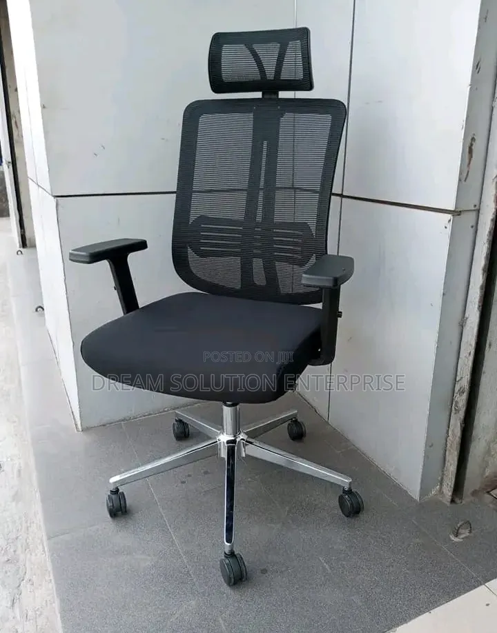 Office Ergonomic Chair With Adjustable Hand Rest