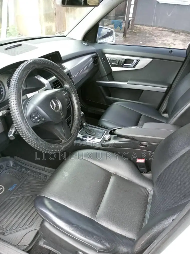 Mercedes-Benz GLK-Class 2010 White