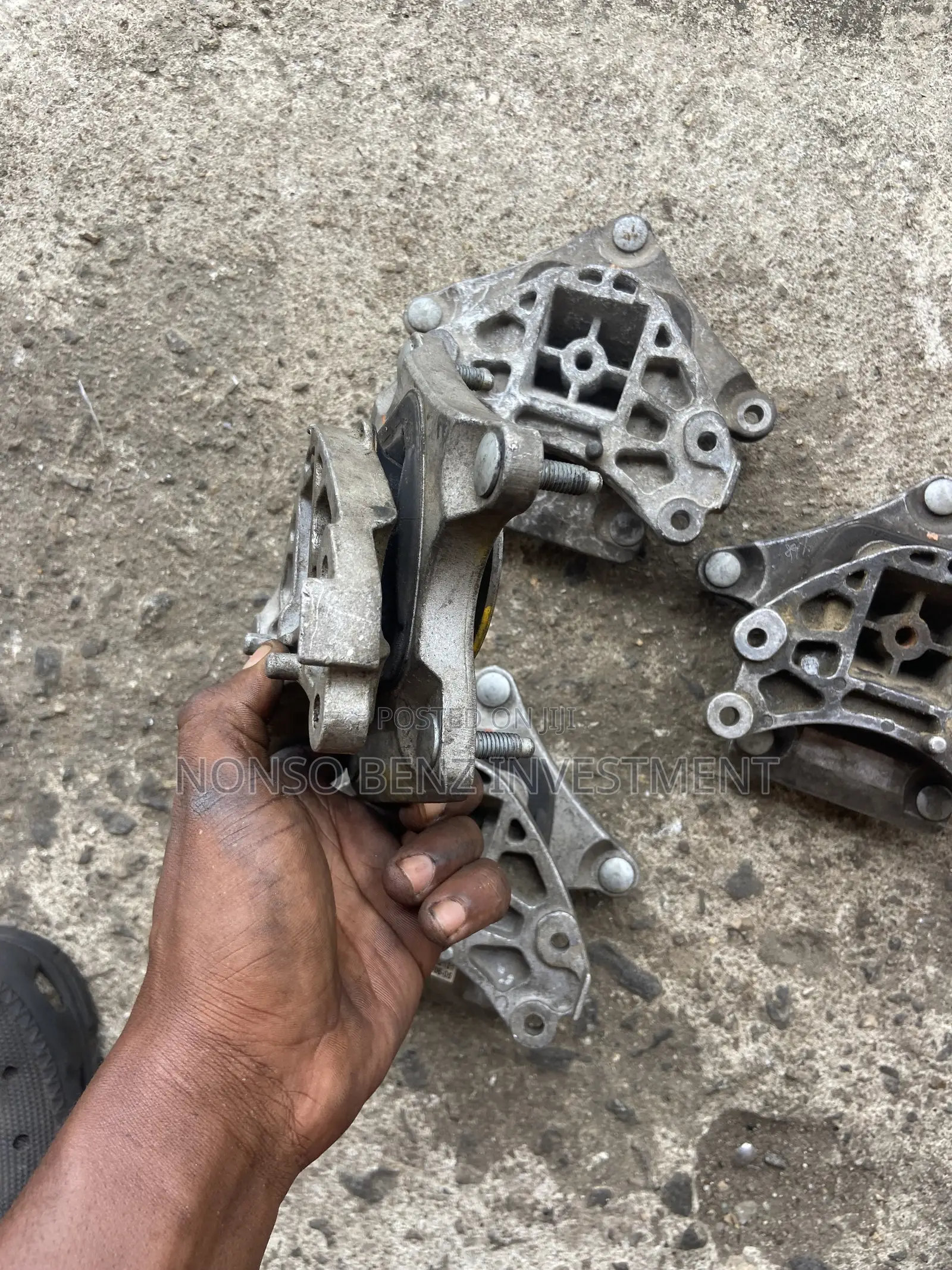 Gearbox Mount/ Gearbox Seat C300 (W205)/ S550 (W222) 4 Matic
