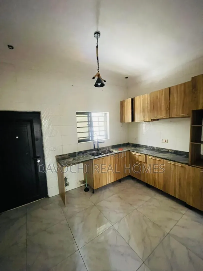 4bdrm Duplex in Sangotedo for rent