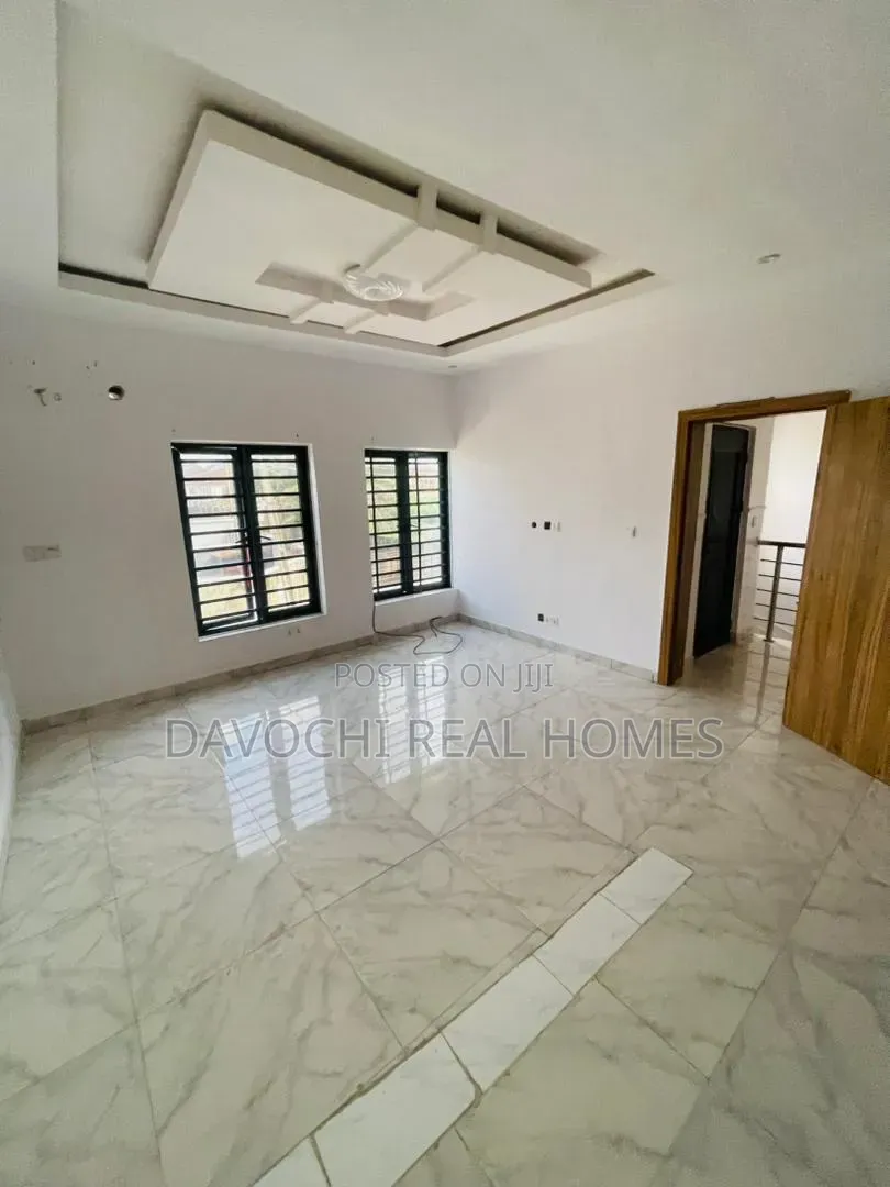 4bdrm Duplex in Sangotedo for rent