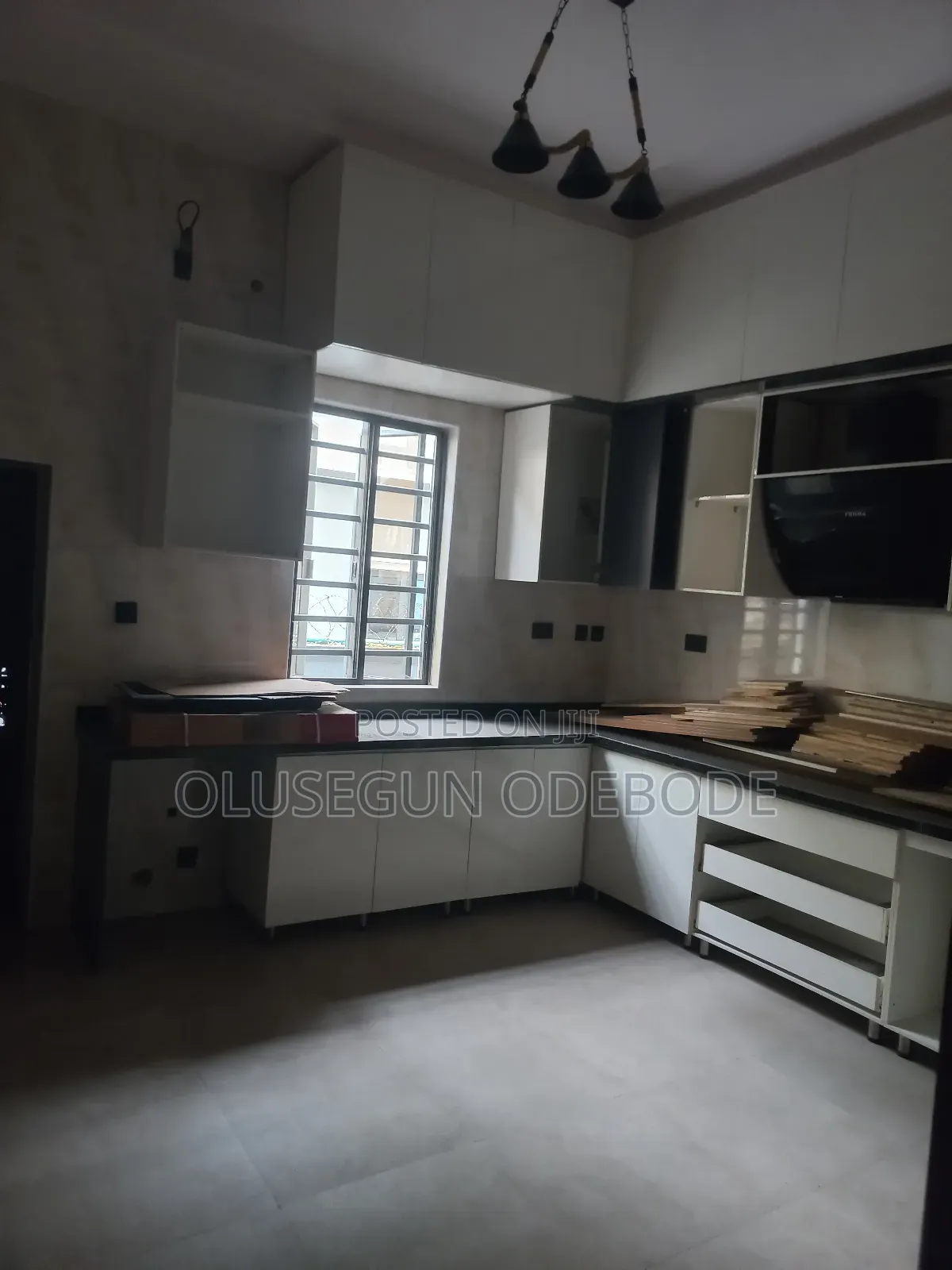 5bdrm Duplex in Omole Phase 2 for sale