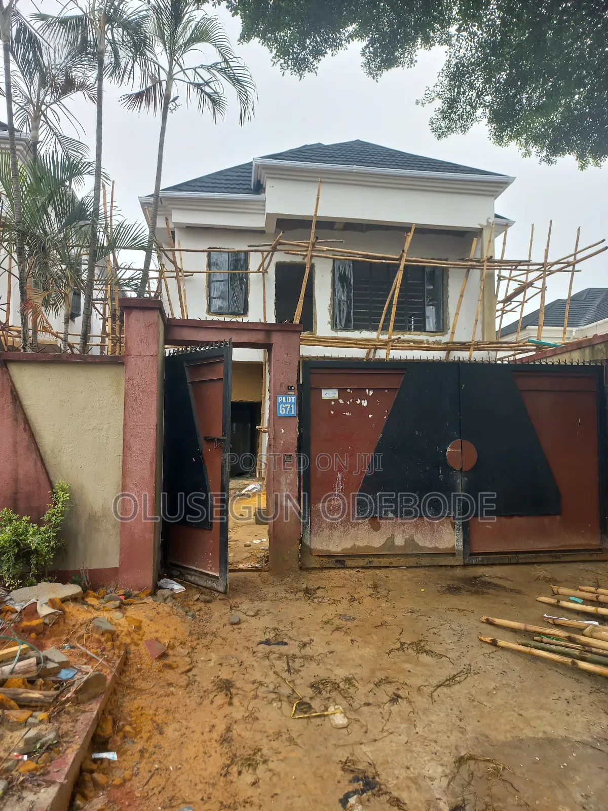 5bdrm Duplex in Omole Phase 2 for sale