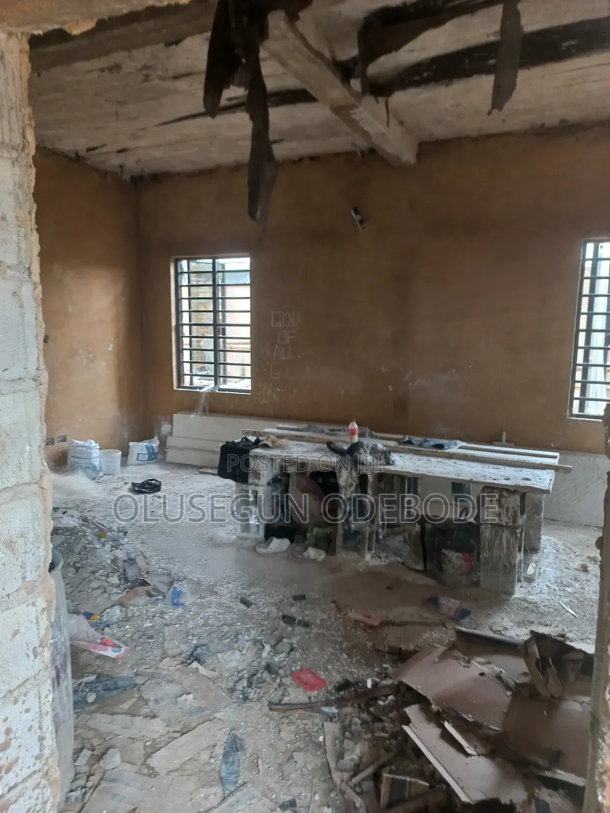 5bdrm Duplex in Omole Phase 2 for sale