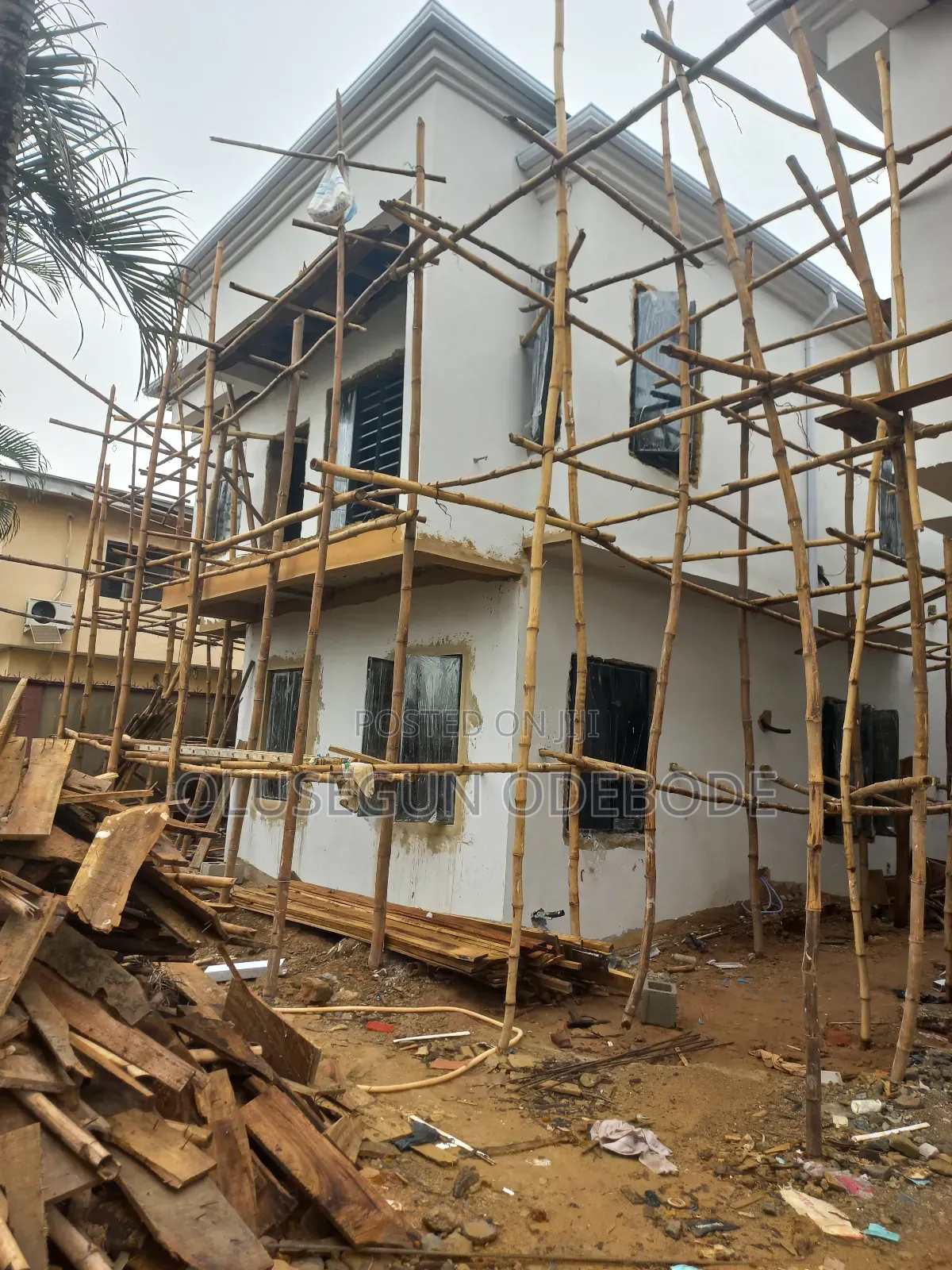 5bdrm Duplex in Omole Phase 2 for sale