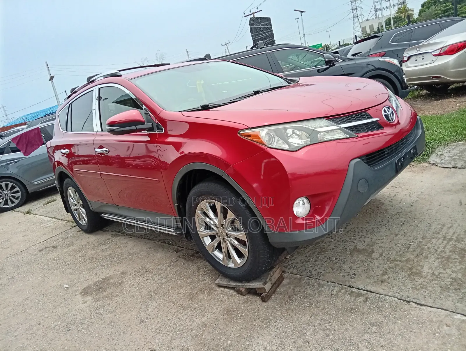Toyota RAV4 XLE 4dr SUV (2.5L 4cyl 6A) 2014 Red