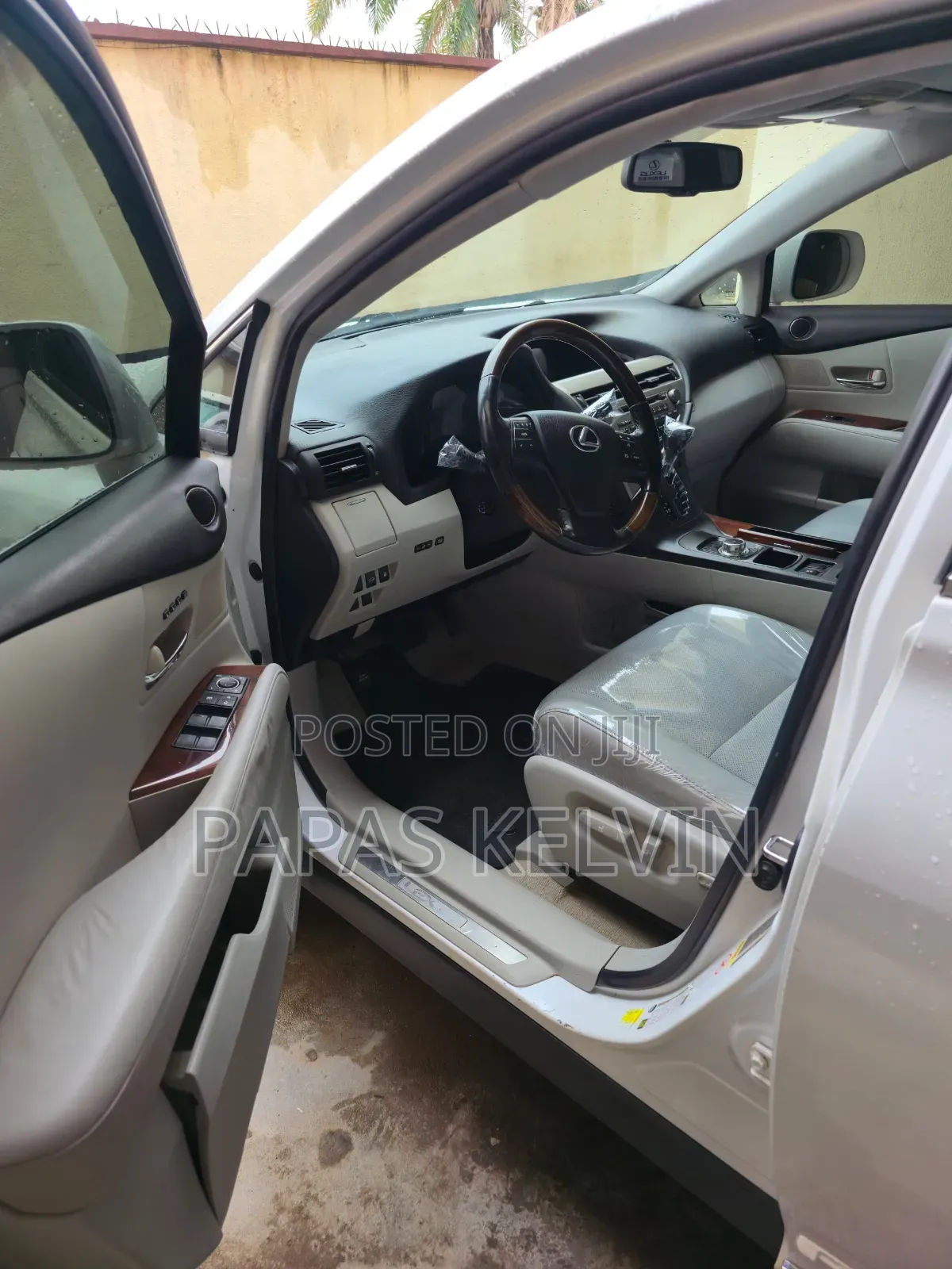 Lexus RX 350 AWD 2012 White
