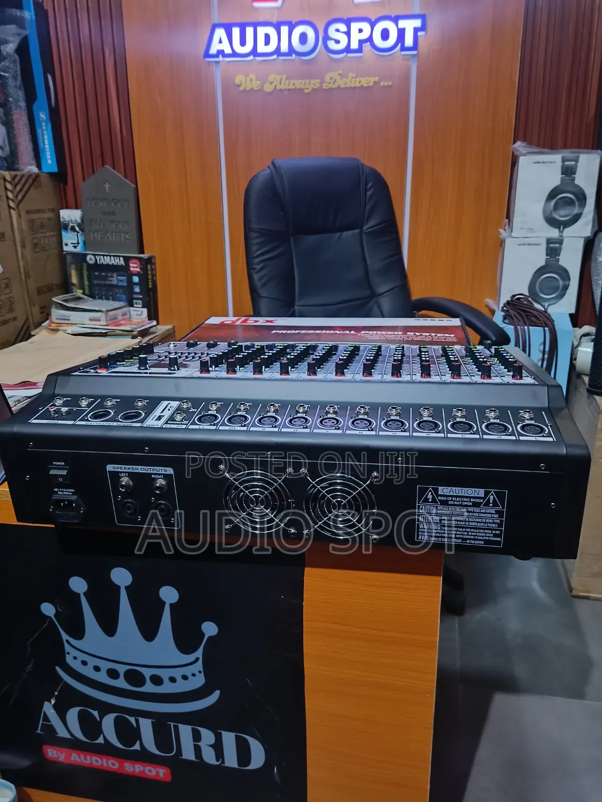 Yamaha PMX-1208d Usb Powered Mixer (12 Channels Mixer)