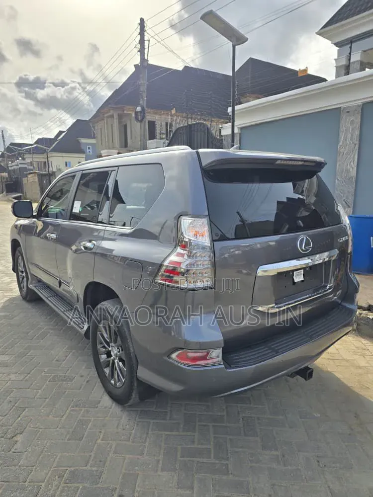 Lexus GX 460 Luxury 2019 Gray