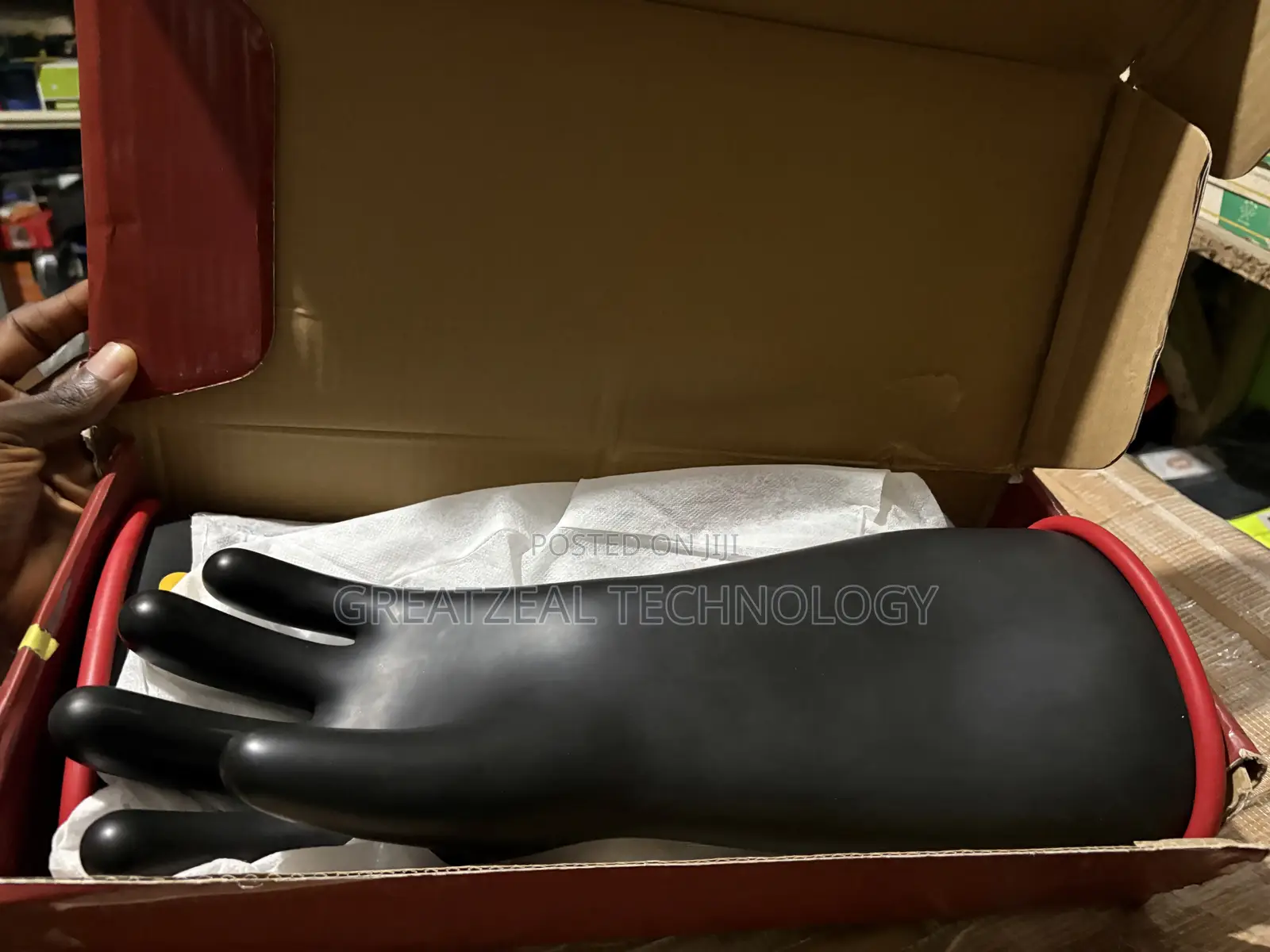 High Tension Handglove