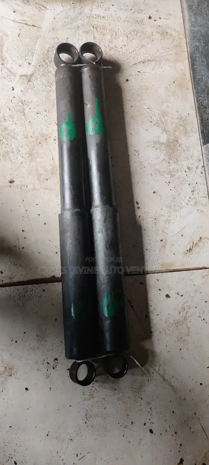 Tokunbo Shock Absorber for Toyota Hiace 2tr