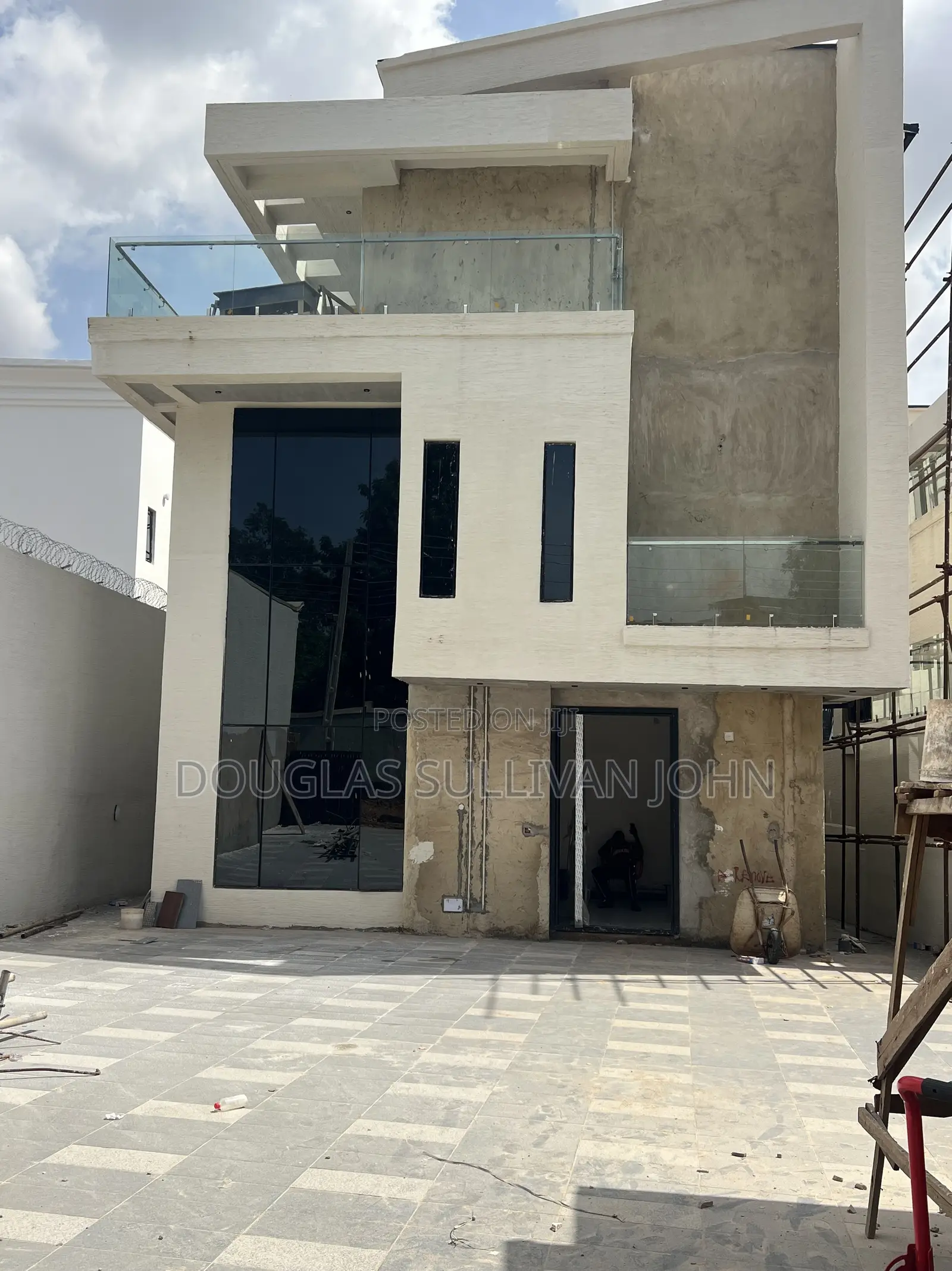 6bdrm Duplex in Independence Layout, Enugu for sale