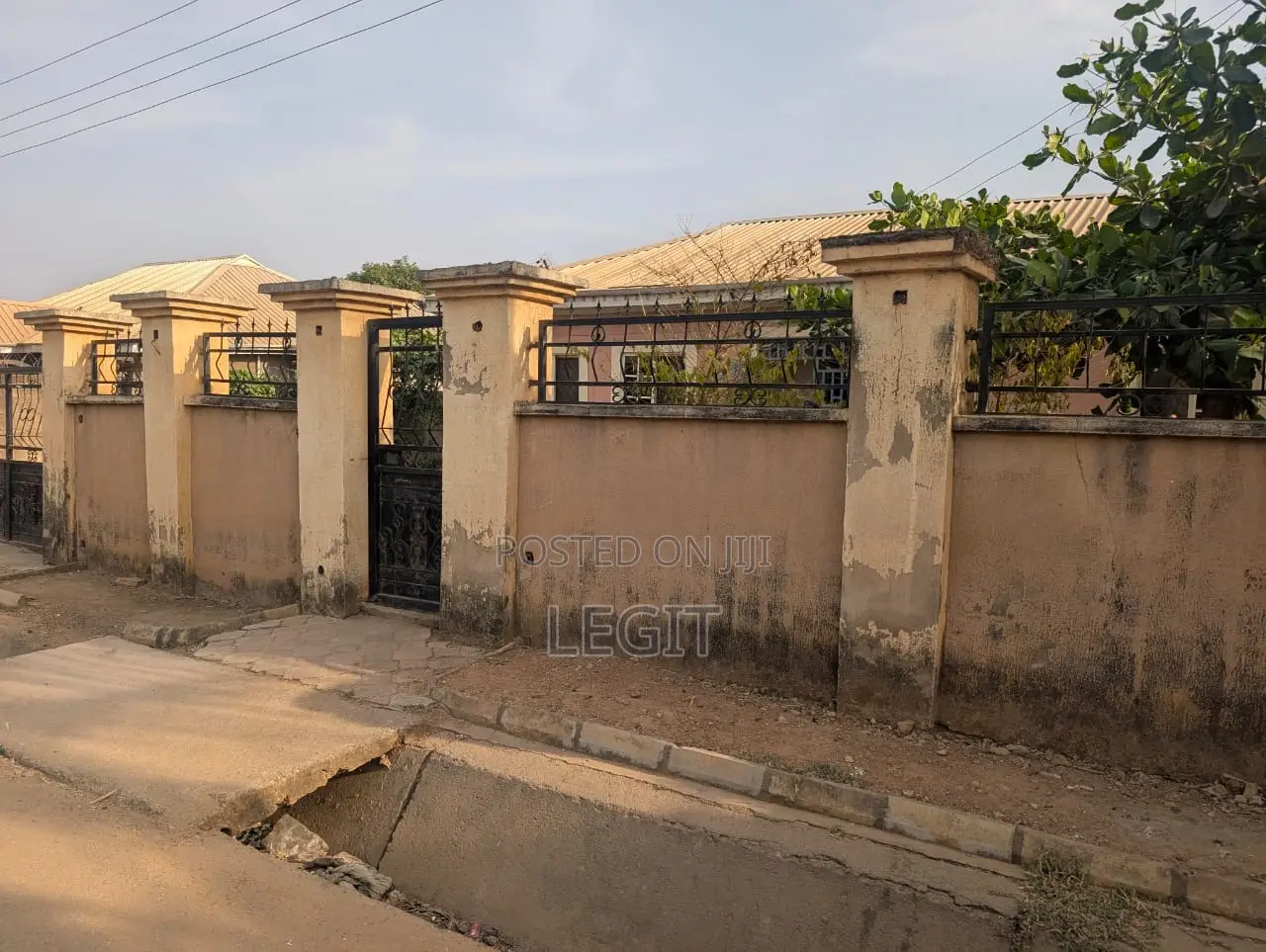3bdrm Bungalow in Minna for sale