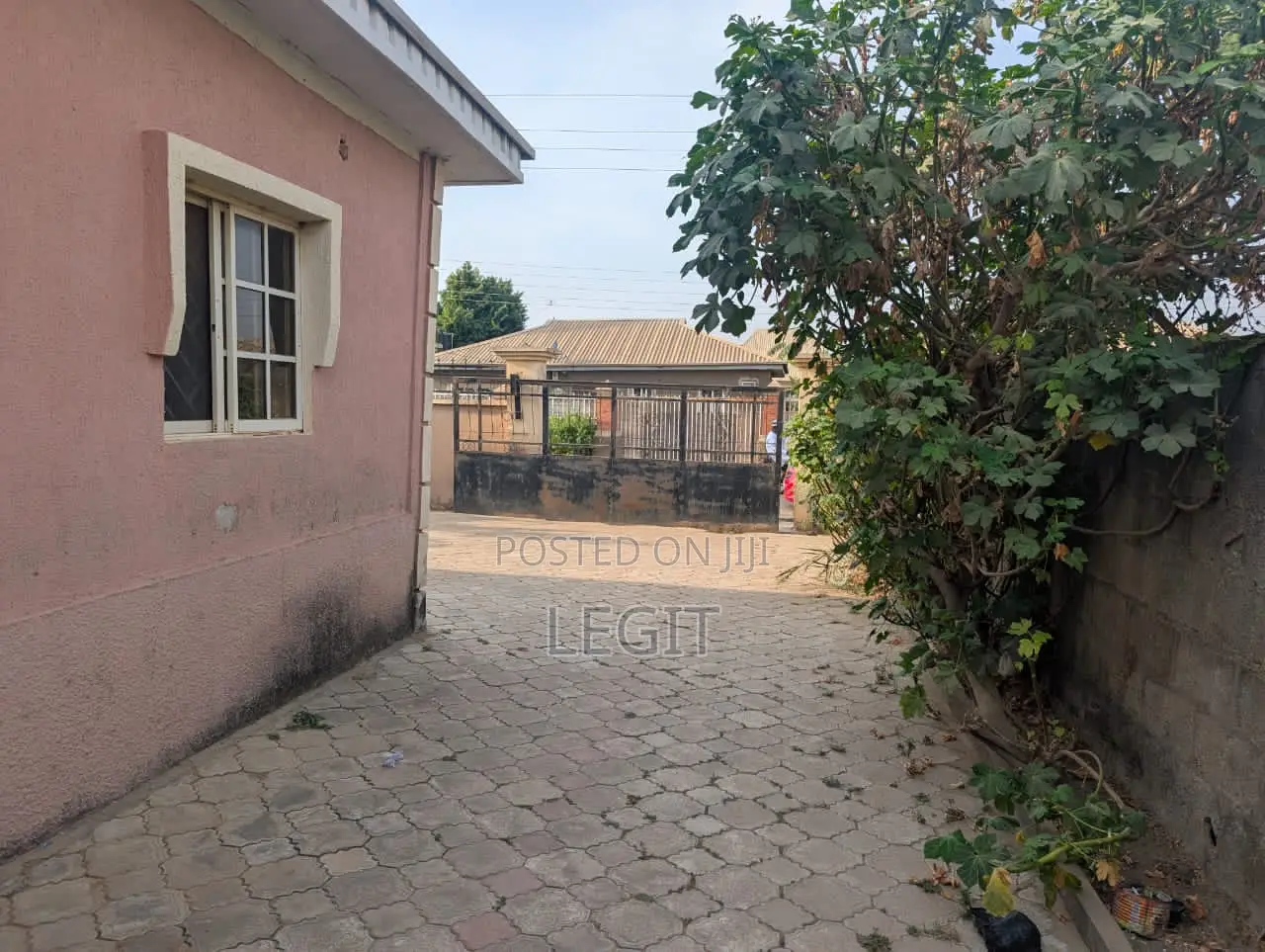 3bdrm Bungalow in Minna for sale