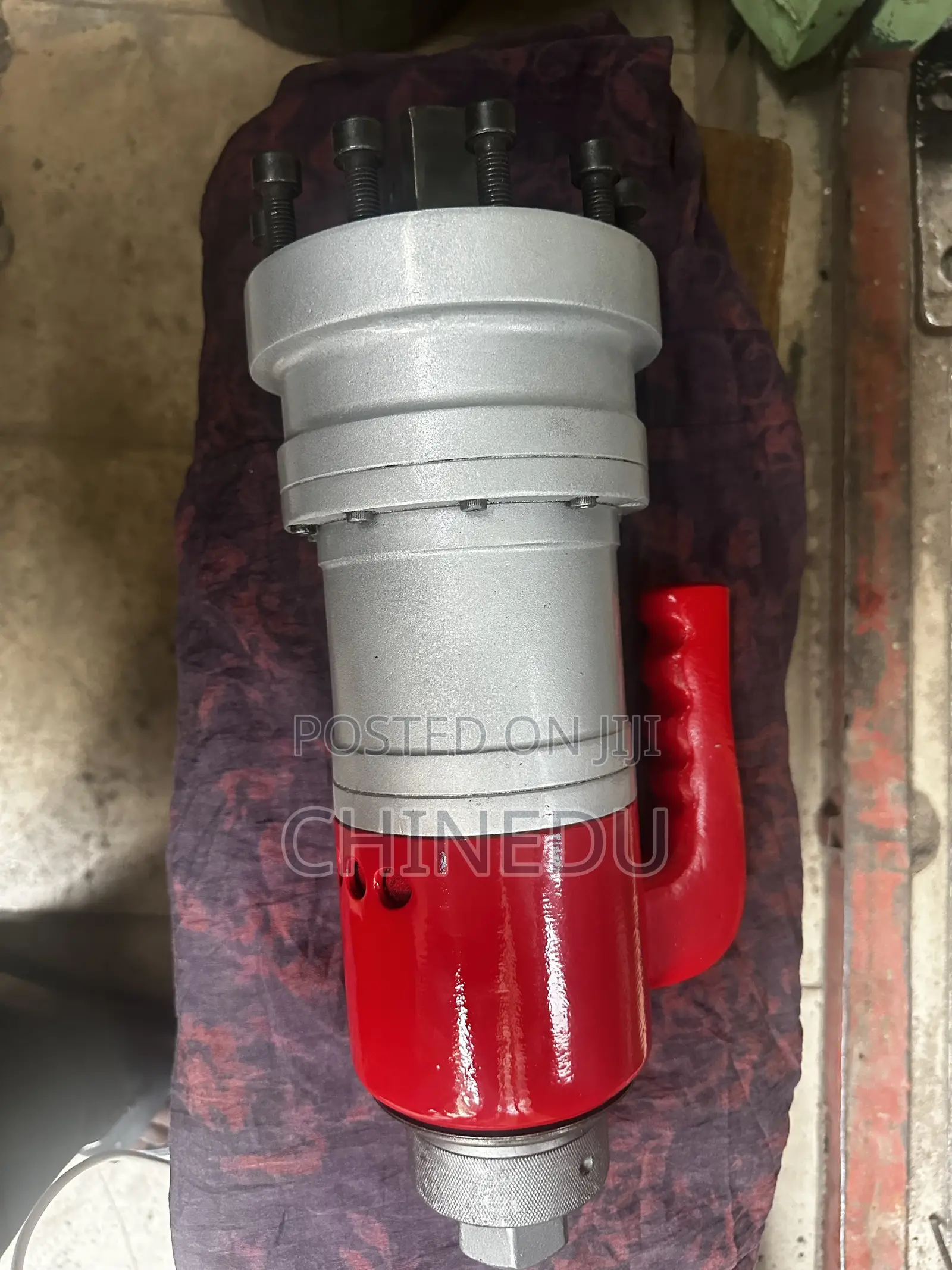 Pneumatic Torque Wrench 1-1/2 Drive