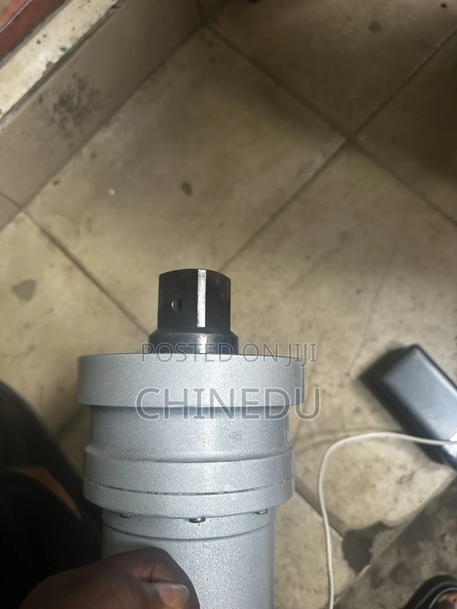 Pneumatic Torque Wrench 1-1/2 Drive