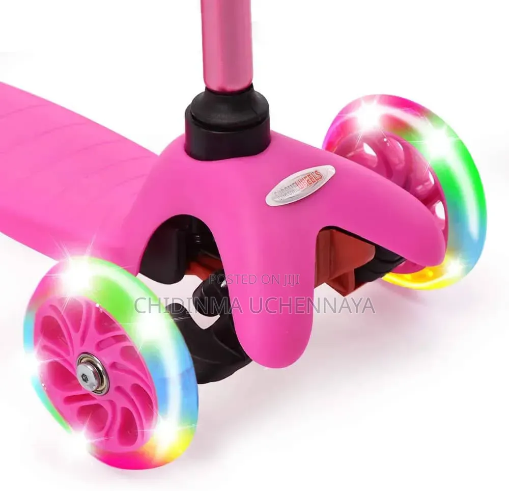 Adjustable Height Widened Pedals Kids Scooter