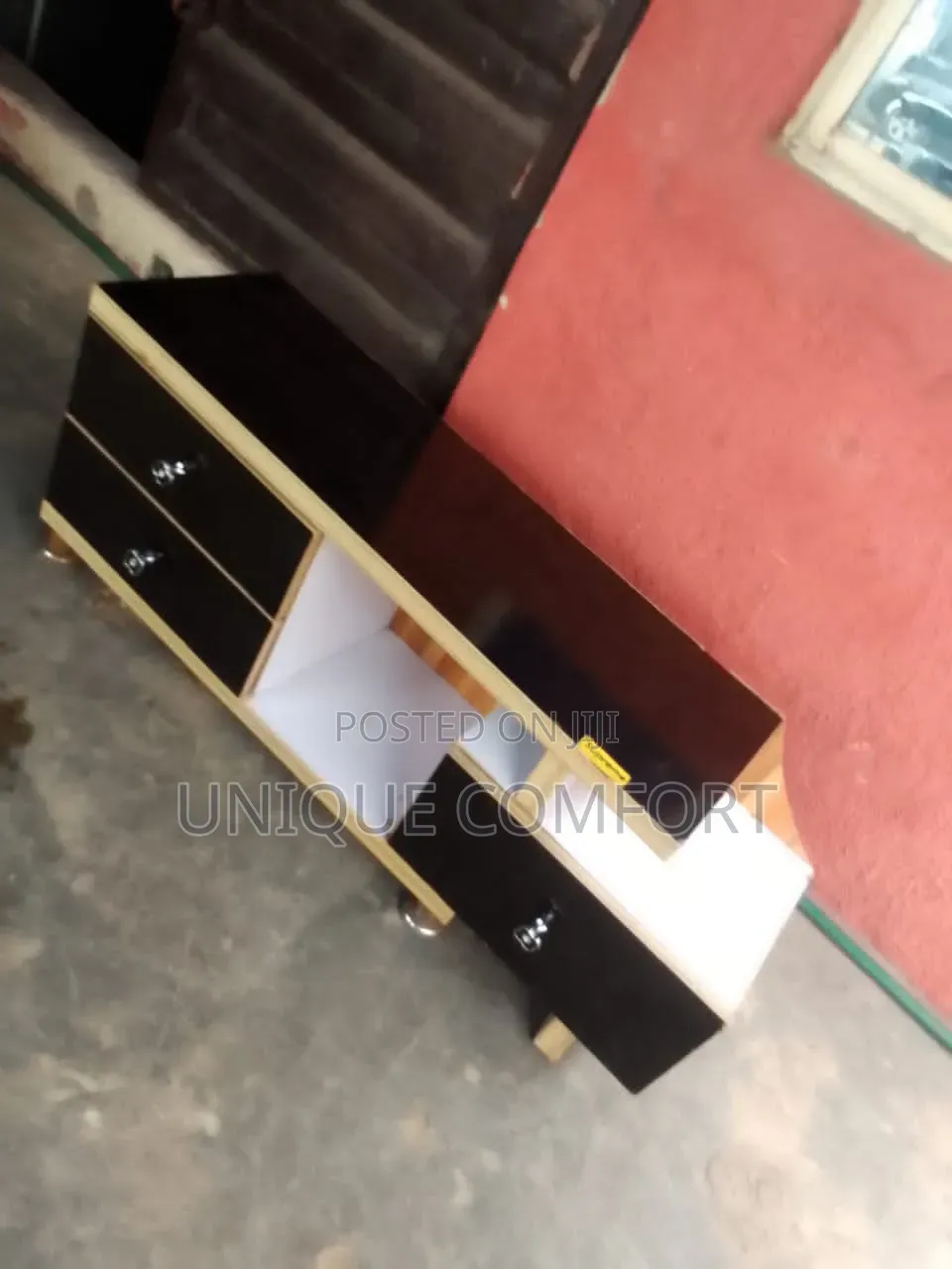 Top Quality Beautiful Tv Stand