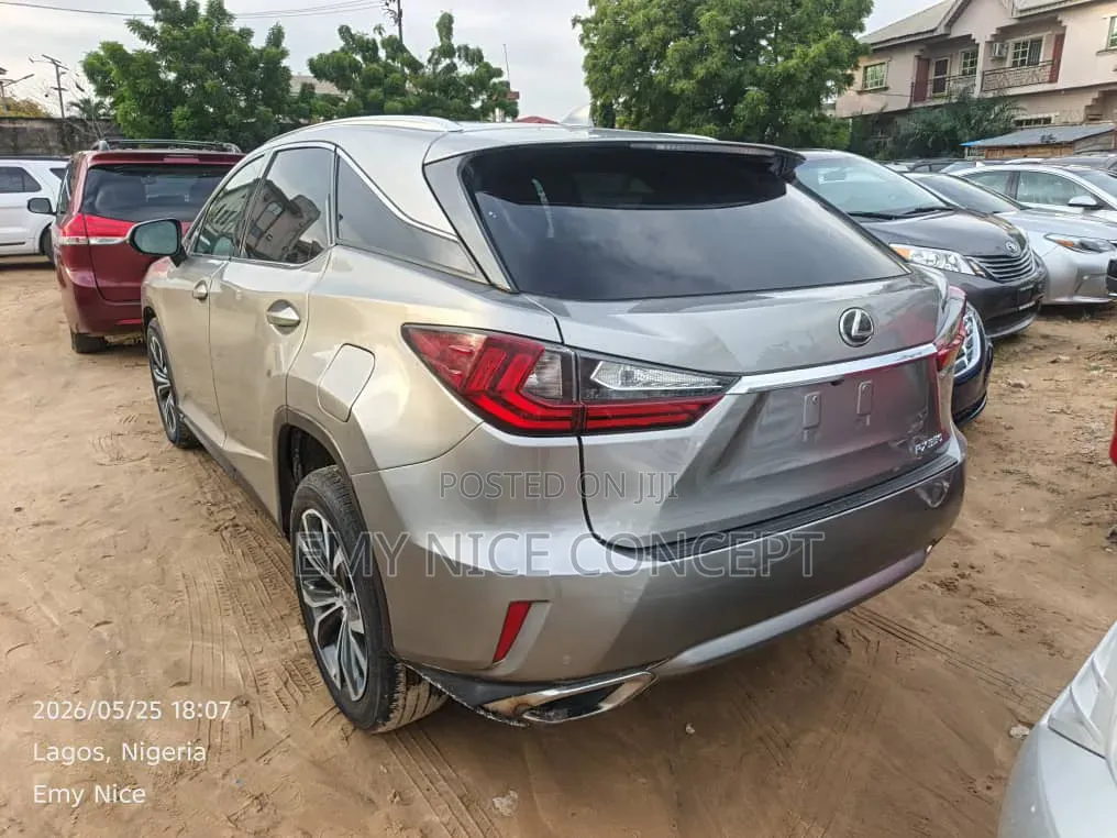 Lexus RX 350 FWD 2017 Gray