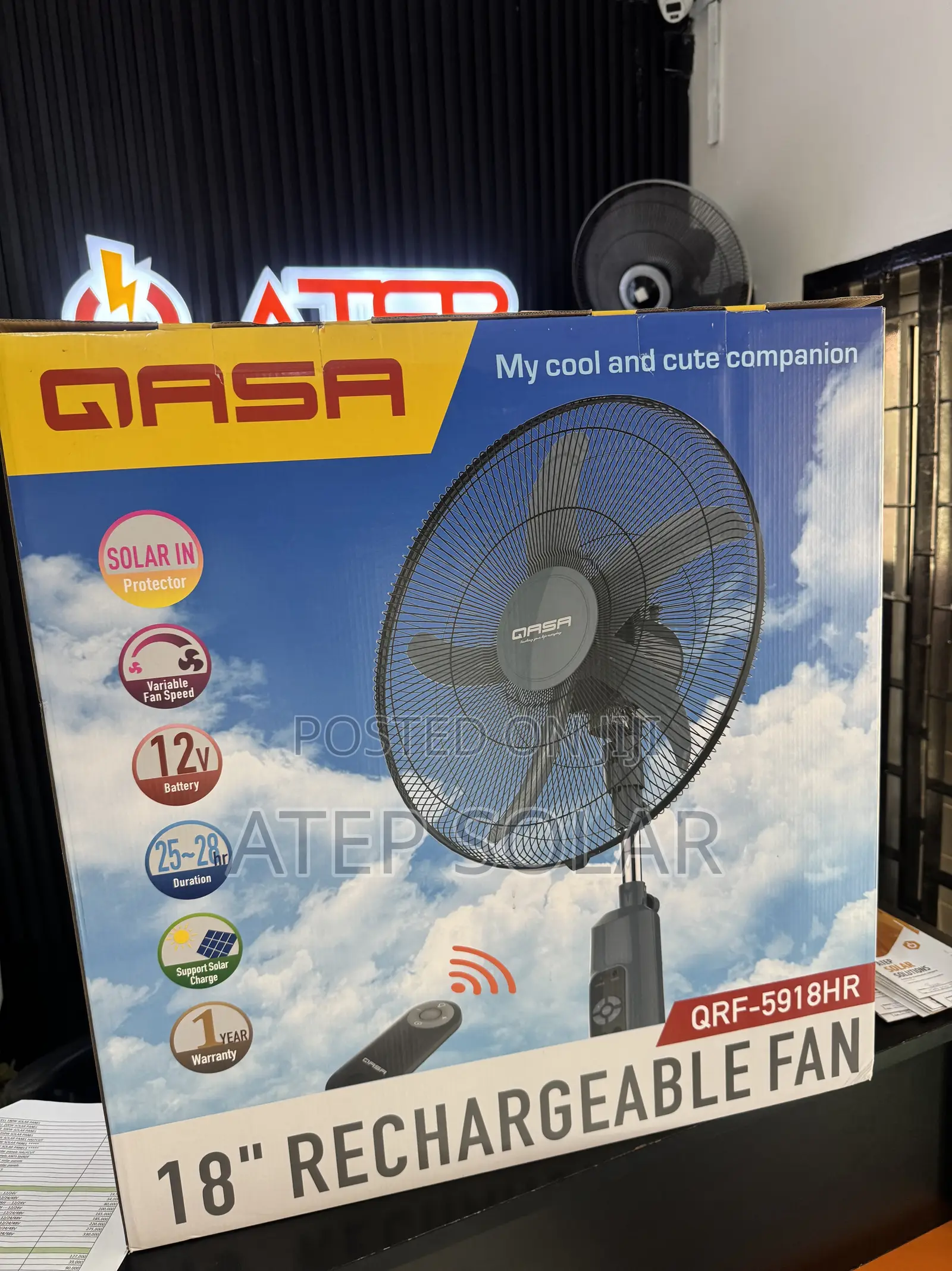 18” Inches Qasa Rechargeable Solar Fan