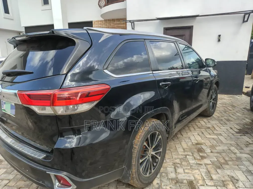 Toyota Highlander 2015 Black