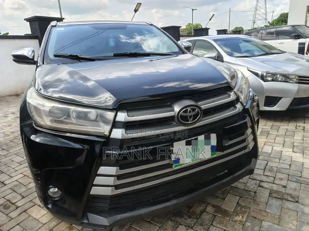 Toyota Highlander 2015 Black