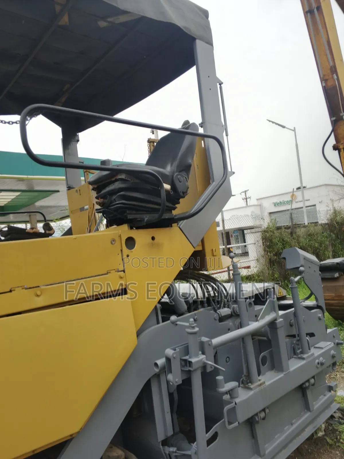 Tokunbo Ingersoll Rand Asphalt Paver